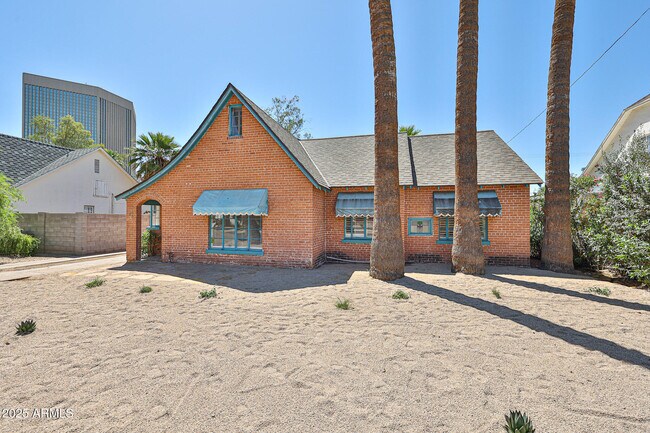 Foto del edificio - 63 W Windsor Ave