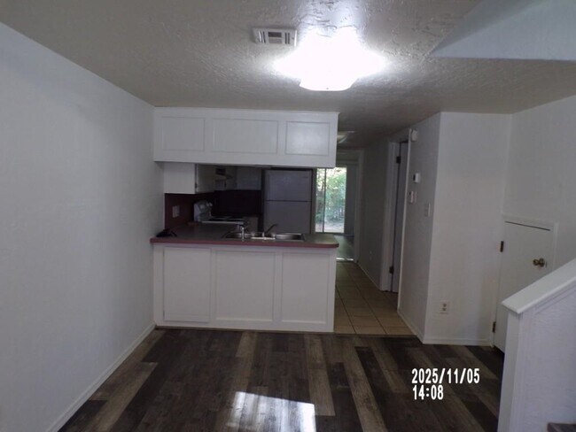 Foto del edificio - 2905 NE Tortoise Dr