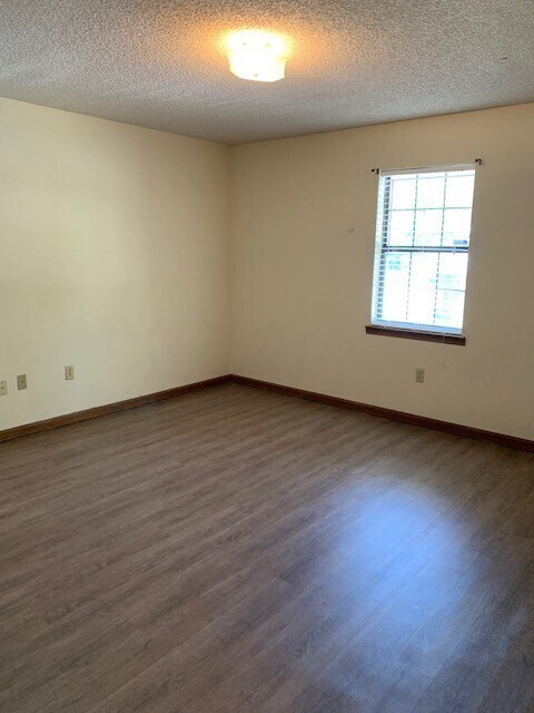 Foto del edificio - 1752 Poplar Street