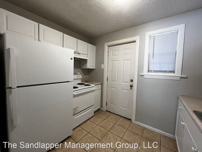 Foto del edificio - 2 br, 1 bath House - 5607 Aldrich Avenue