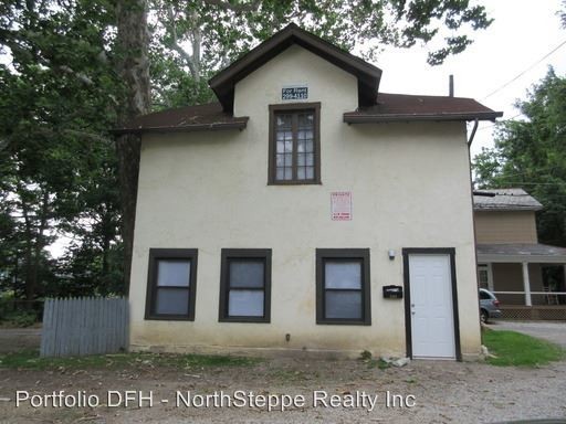 Primary Photo - 2 br, 2 bath Apartment - 2263 Indianola Ave