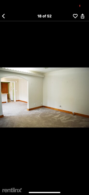 Foto del edificio - 3 br, 2 bath House - 2 Maple Ave