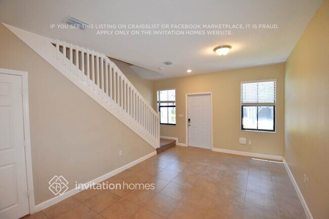 Foto del edificio - 1643 SW 28th St