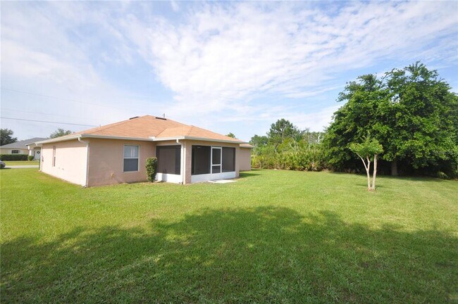 Foto del edificio - 37 Louisburg Ln