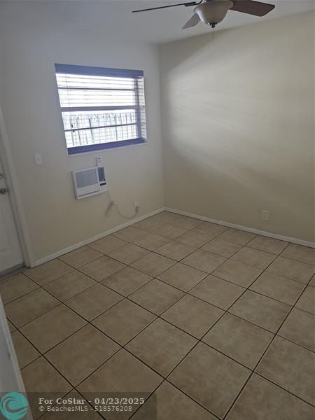 Foto del edificio - 1416 NE 5th Ct