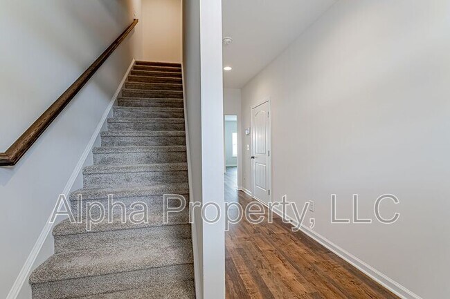 Foto del edificio - 409 Wards Creek Way