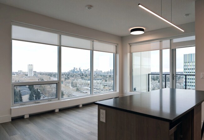 2BT6-SE - Living Room - UXBorough Living