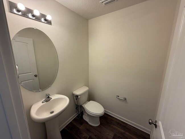Building Photo - 6422 Jerry Lynn Ln