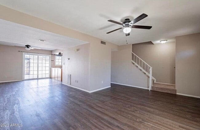 Building Photo - 6526 S McAllister Ave