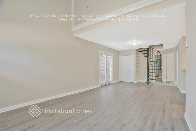 Foto del edificio - 1931 Brittania Cir