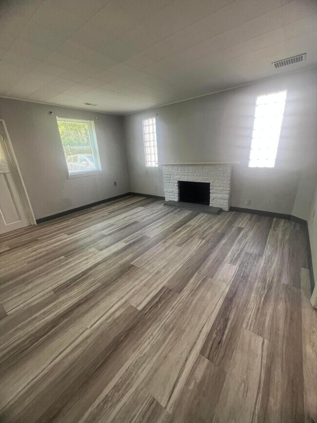Foto del edificio - 1480 Marsdale Ave