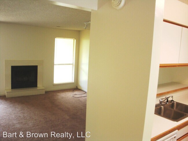 Building Photo - 2 br, 2 bath House - 302 Turnberry Dr 18-3