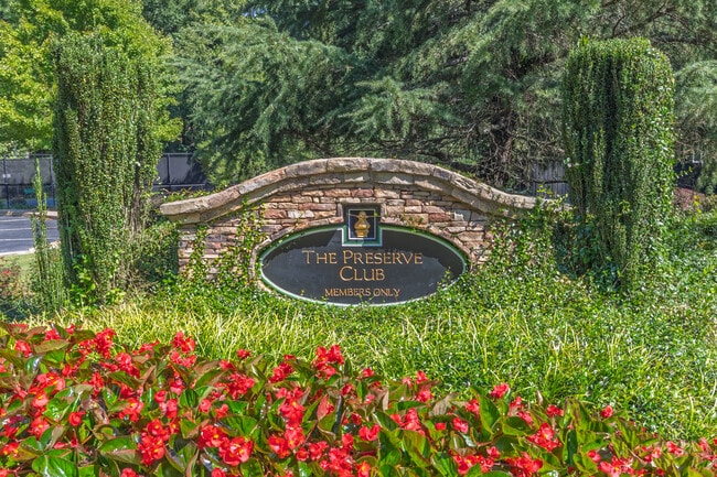 Photo - 1940 Bentbrooke Trail House