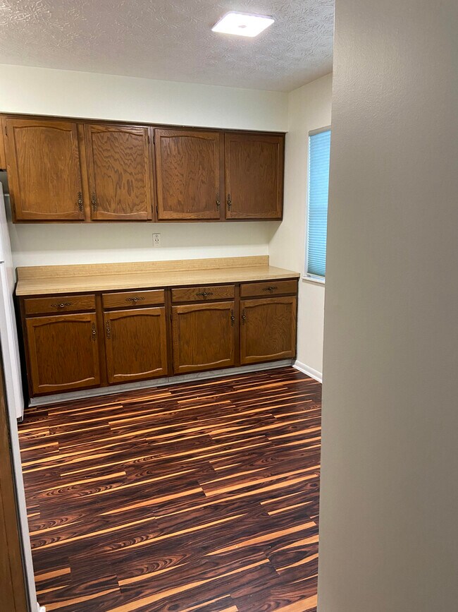 Cocina - 1324 Aarons Way