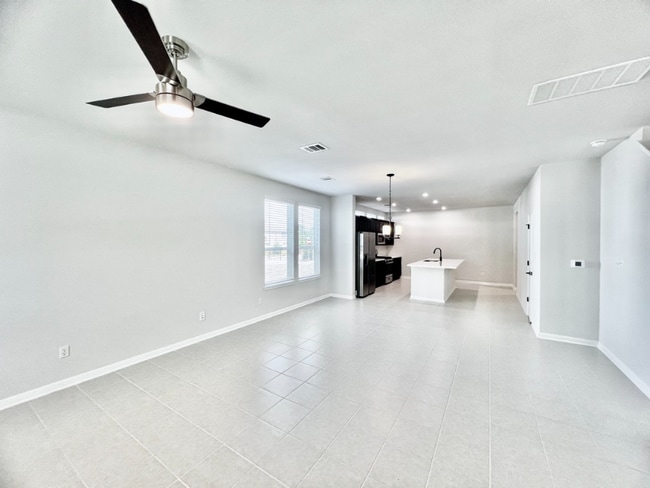 Building Photo - 1656 Coral Sunrise Trl