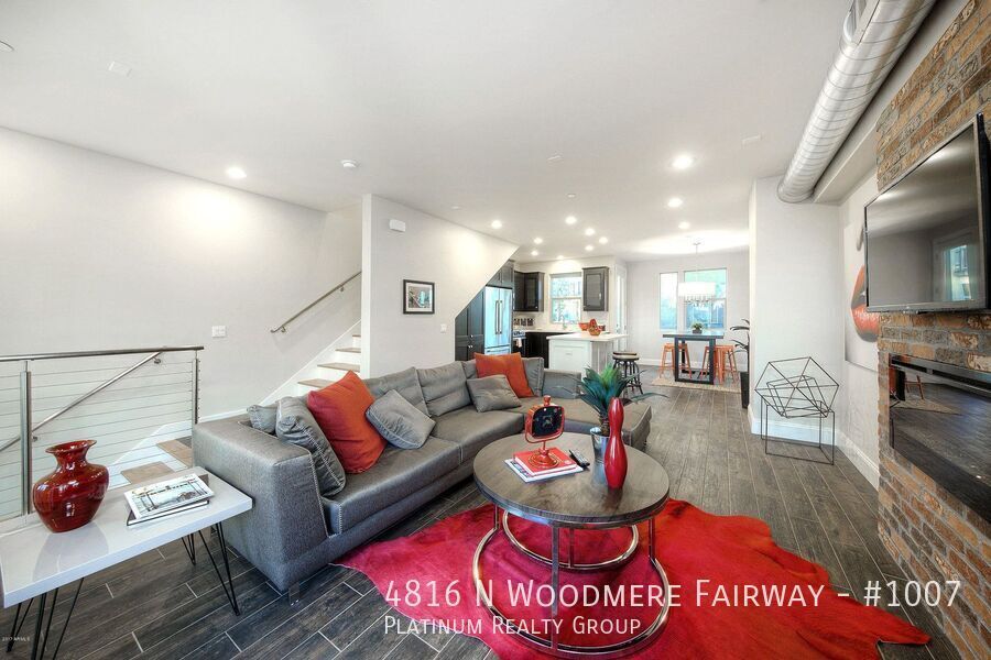 Foto del edificio - 4816 N Woodmere Fairway