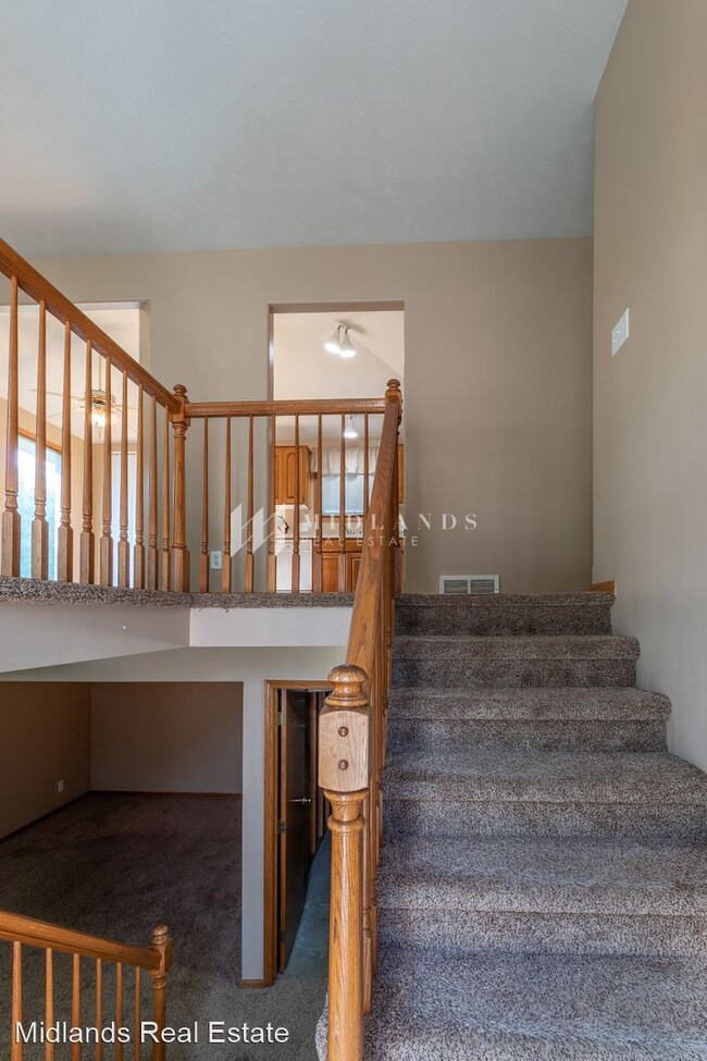 Building Photo - 15324 Chalco Pointe Dr