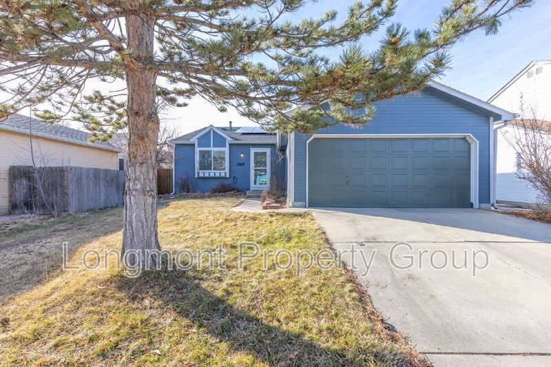 Photo - 2165 Hackberry Circle