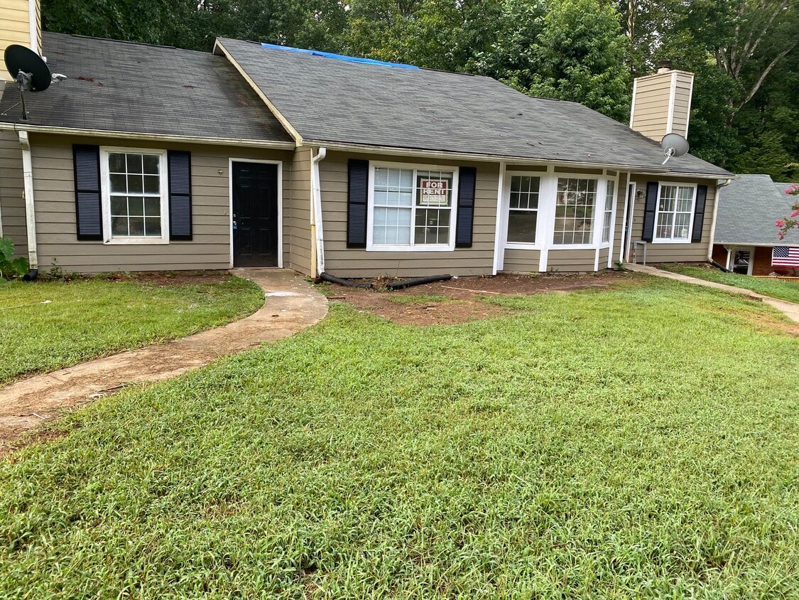 355 Farm Place Ct NE, Woodstock, GA 30188 Townhome Rentals in