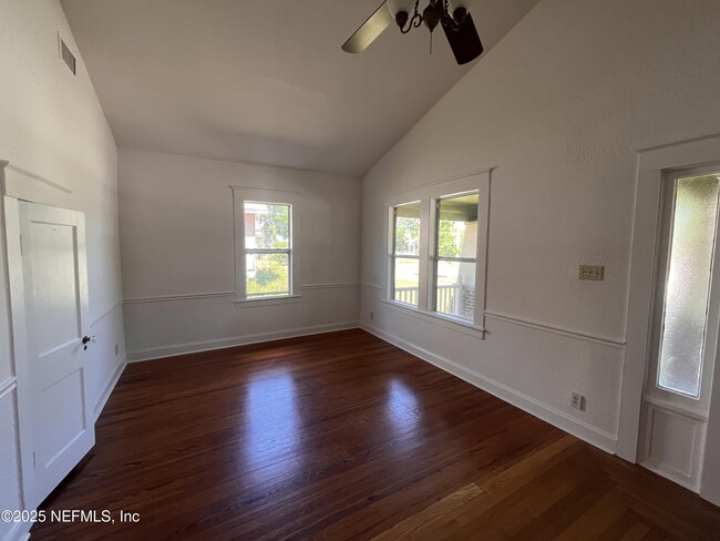 Building Photo - 4242 Irvington Ave