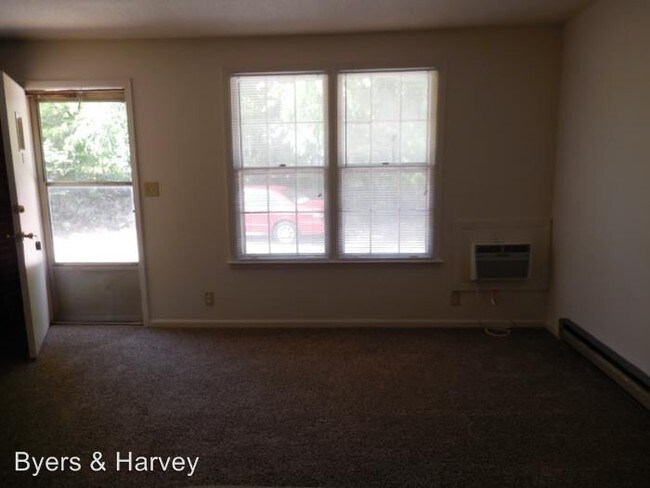 Building Photo - 1602 Paradise Hill Rd