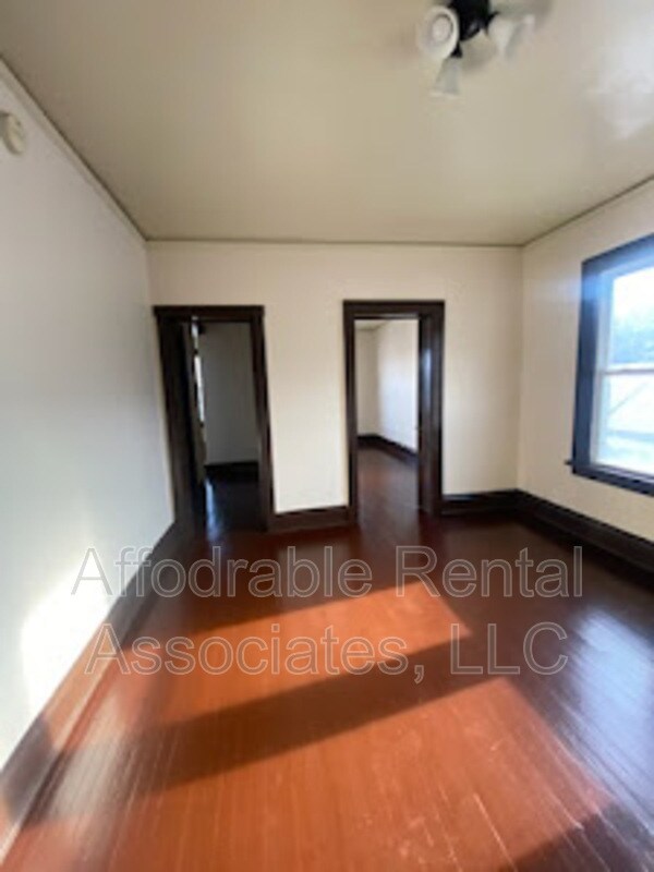 Foto del edificio - 2269 S 16th St