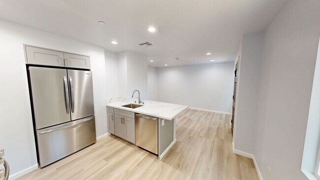 Foto del edificio - BRAND NEW | Open Concept and Private Balcony