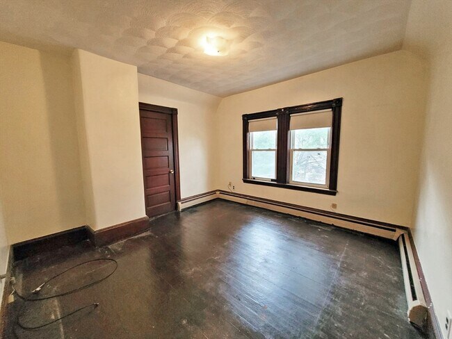 Foto del edificio - 168 Elm St