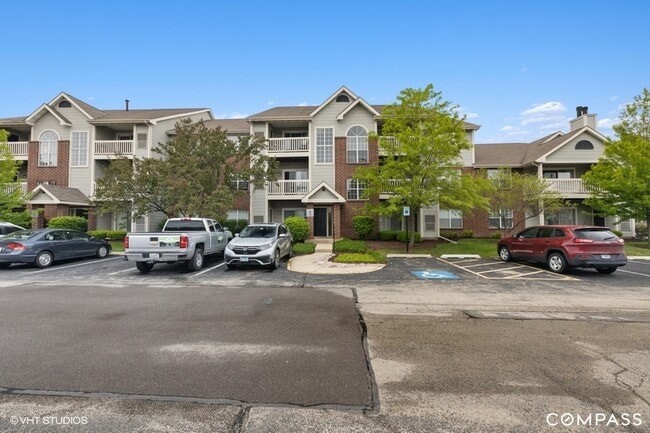 Foto del edificio - 85 Kensington Cir