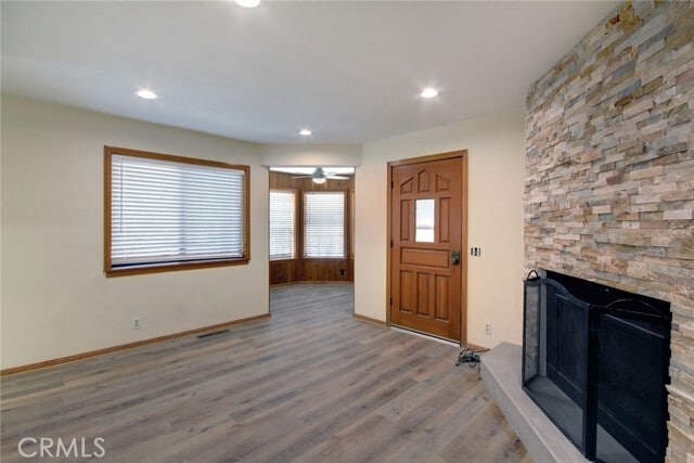 Building Photo - 430 E Country Club Blvd