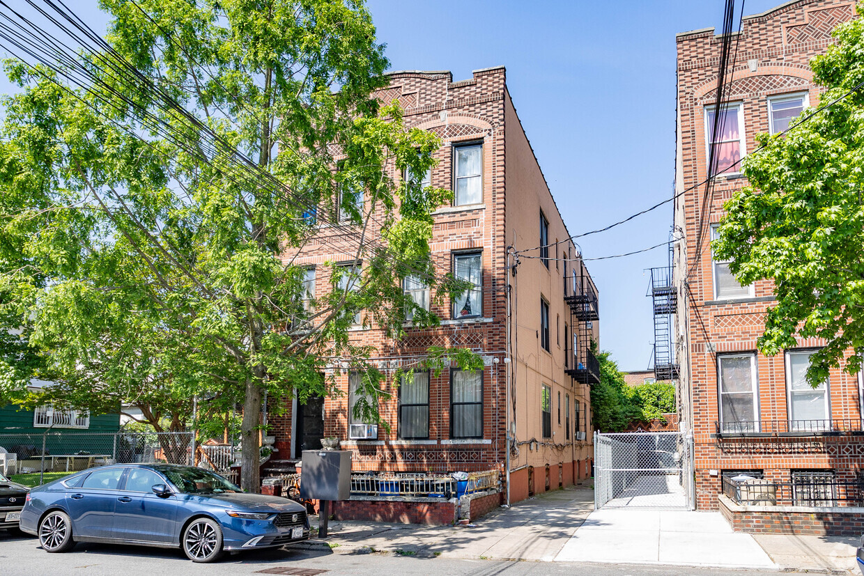 Foto del edificio - 150 E 55th St