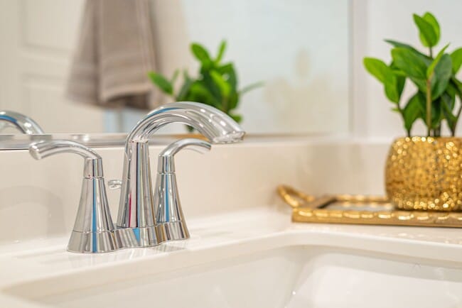 Foto del edificio - Furnished 3-bedroom, 2.5-bath townhome, designed to offer the ultimate in modern comfort.