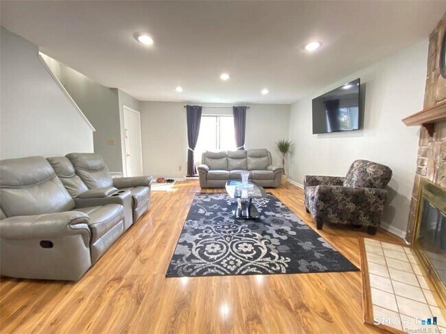 Foto del edificio - 19 Somers St