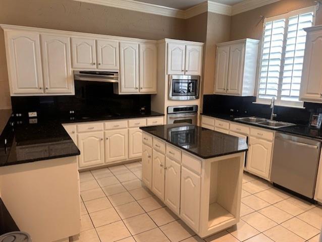 Building Photo - 12019 Wishing Well Ct