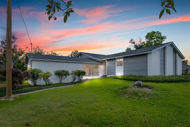 Primary Photo - 1725 Whispering Woods Dr