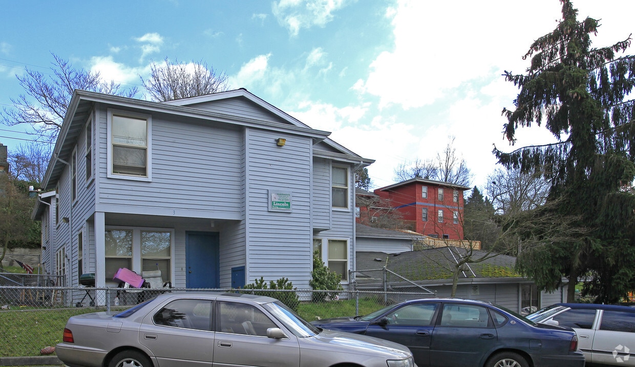 Building Photo - 1120 15th Ave