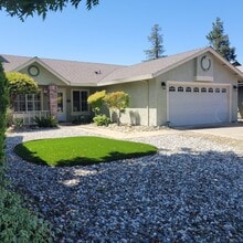 Building Photo - 412 Coralwood Rd