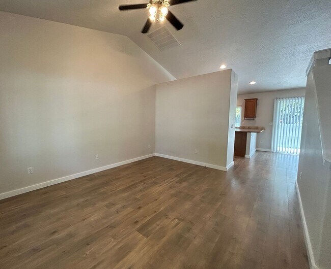 Foto del edificio - Beautiful4 Bedroom Home in Kuna