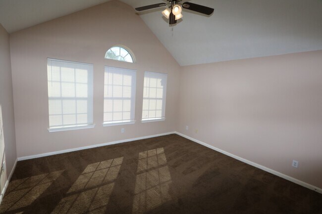 Foto del edificio - 13419 Forest Pines Village Ln