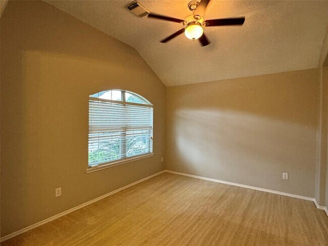 Foto del edificio - 1919 Louetta Point Cir