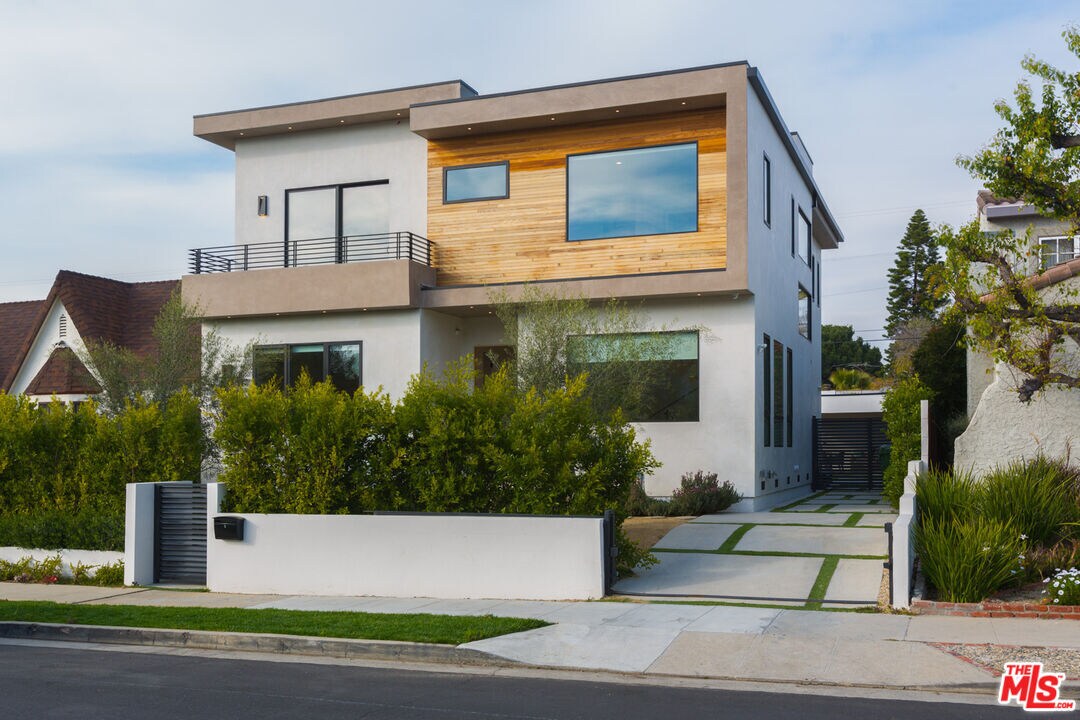 Foto principal - 6347 Maryland Dr