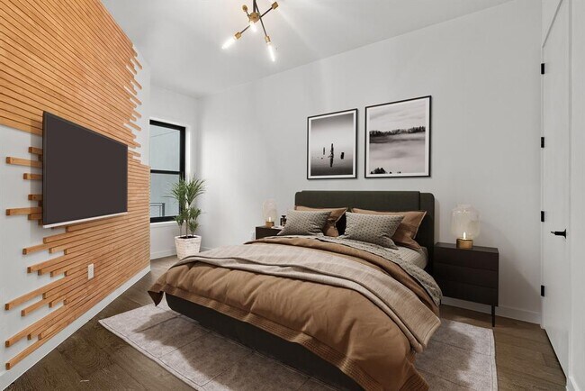 Building Photo - 800 Embassy Dr