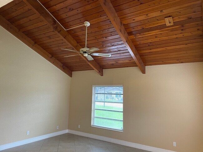 Foto del edificio - 3633 W Forge Rd