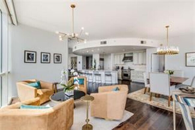 Foto del edificio - Furnished Luxury Buckhead Condo - Walk to EVERYTHING