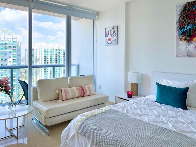 Foto del edificio - 485 Brickell Ave