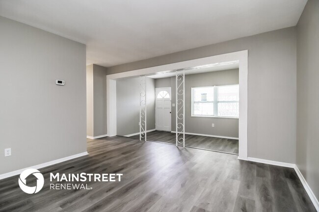 Building Photo - 260 Antigua Dr