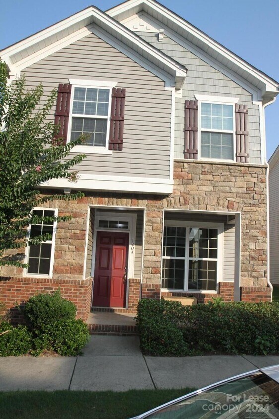 120 Morning Mist Ln, Mooresville, NC 28117 Townhome Rentals in