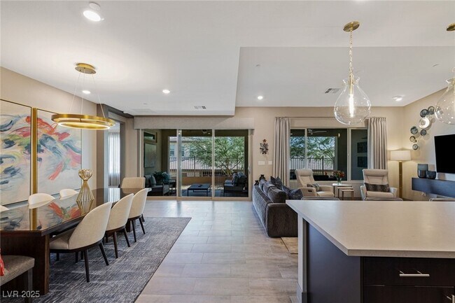 Foto del edificio - 4290 Solace St