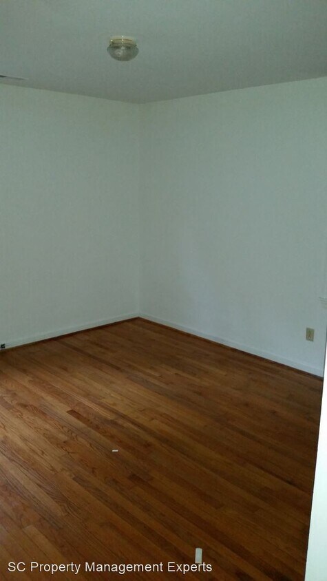 Building Photo - 4 br, 2 bath House - 7657 Pinehurst St