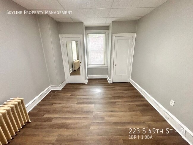 Building Photo - 223 S 49th St